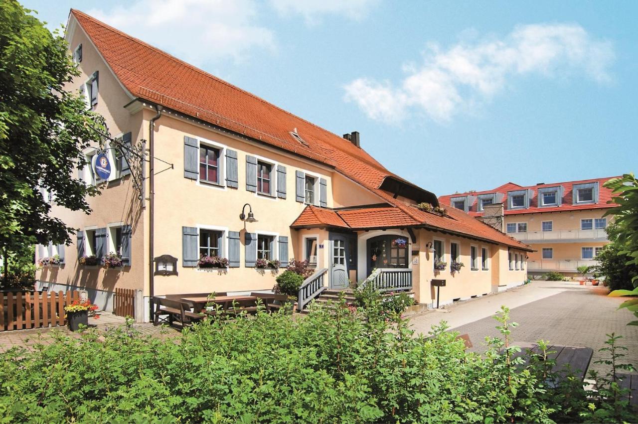 Hotel-Gasthof Rangau Ансбах Екстер'єр фото
