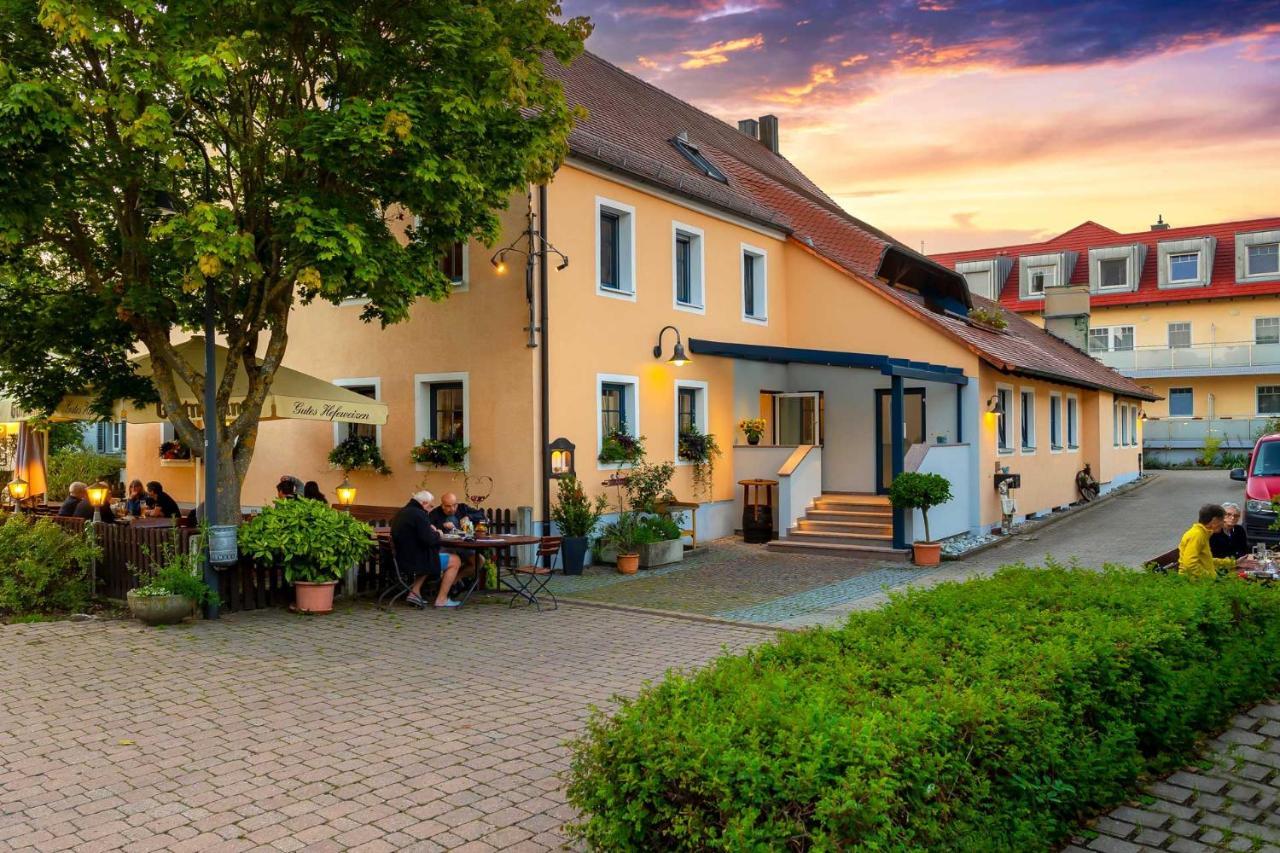 Hotel-Gasthof Rangau Ансбах Екстер'єр фото