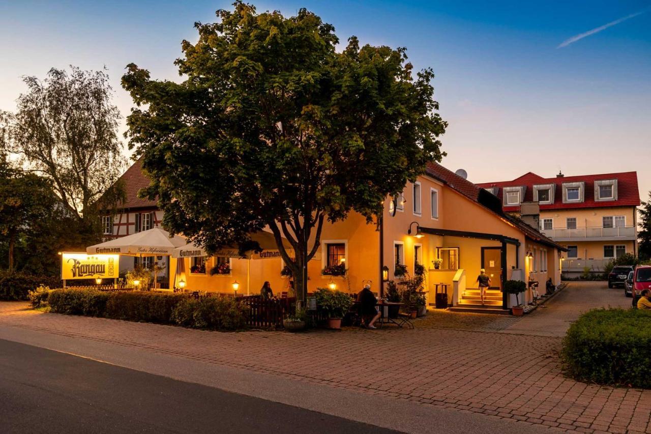 Hotel-Gasthof Rangau Ансбах Екстер'єр фото